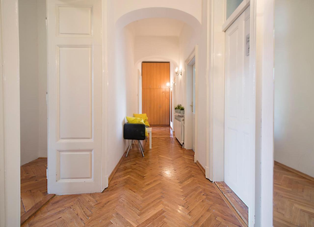 Guesthouse Centar 2 Ζάγκρεμπ Εξωτερικό φωτογραφία