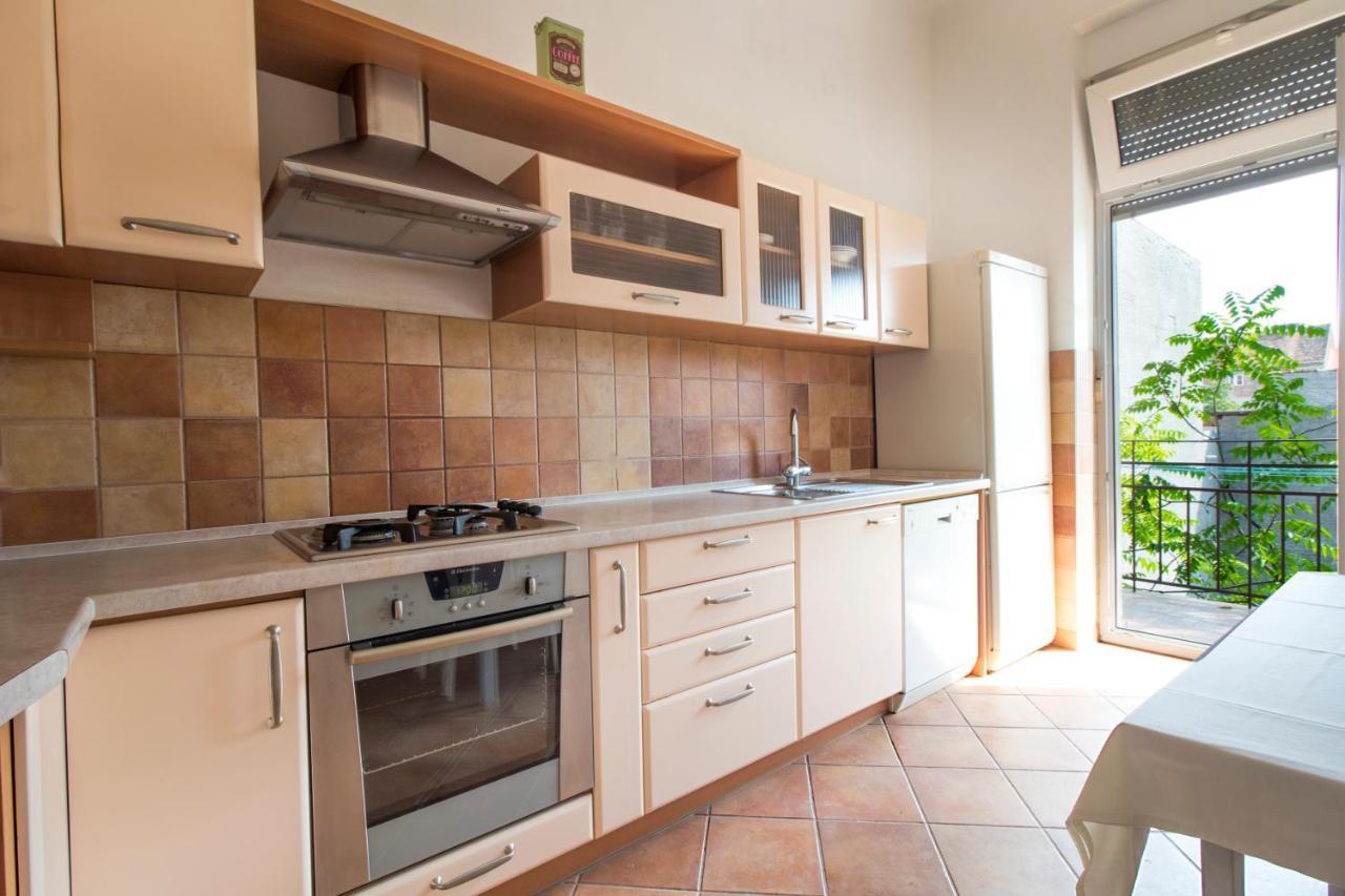 Guesthouse Centar 2 Ζάγκρεμπ Εξωτερικό φωτογραφία
